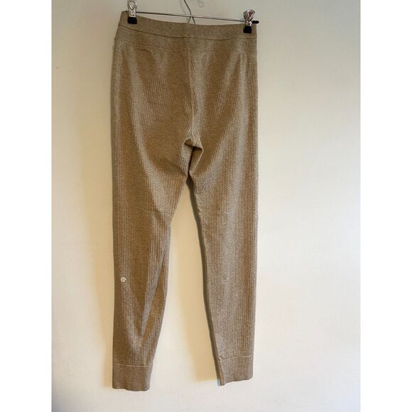 NWOT Lululemon Engineered Warmth Jogger MERINO WOOL "Cafe Au Lait" SIZE 4 - Picture 5 of 8